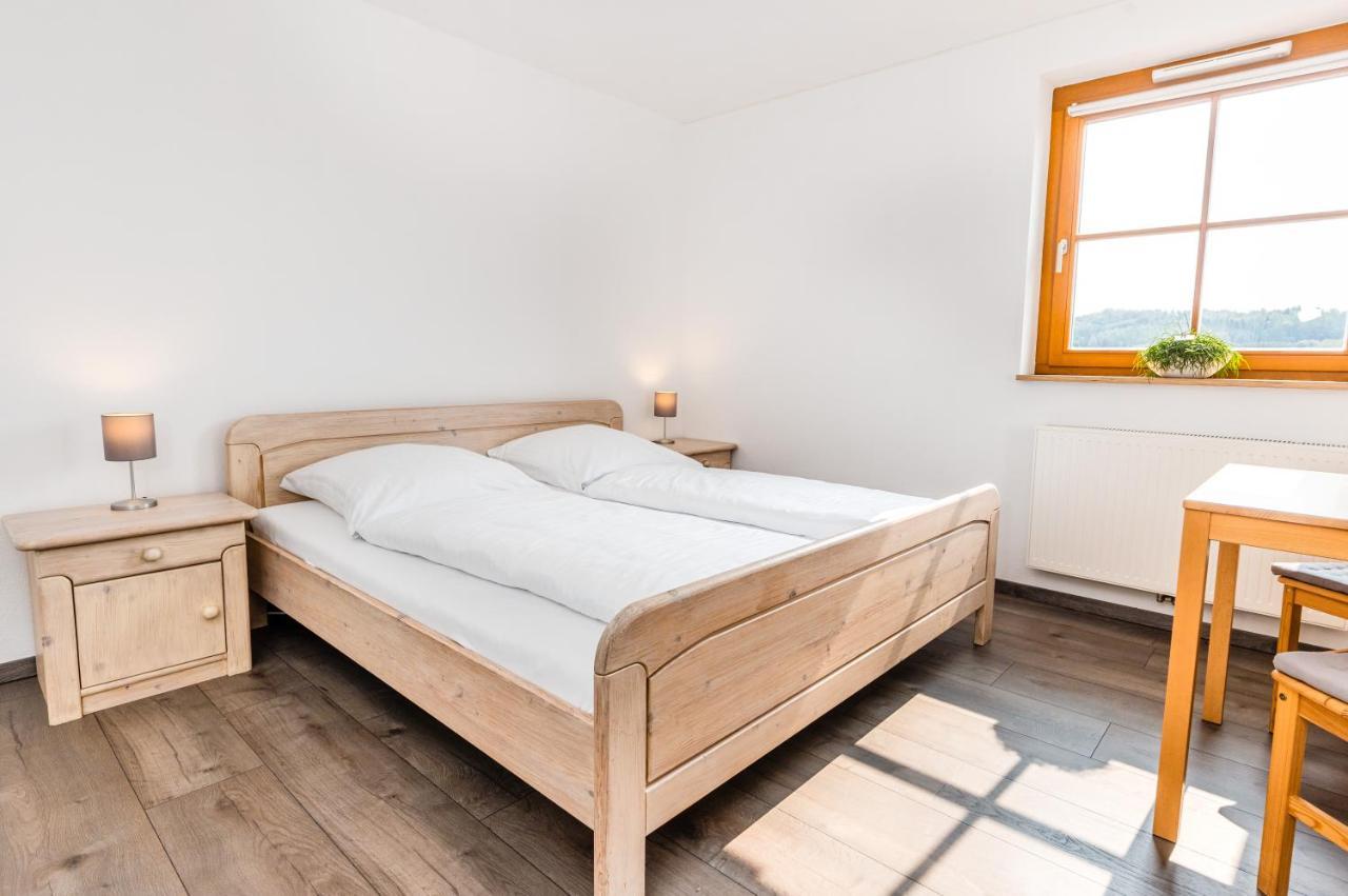Der Bradler Bed & Breakfast Ebhausen Luaran gambar