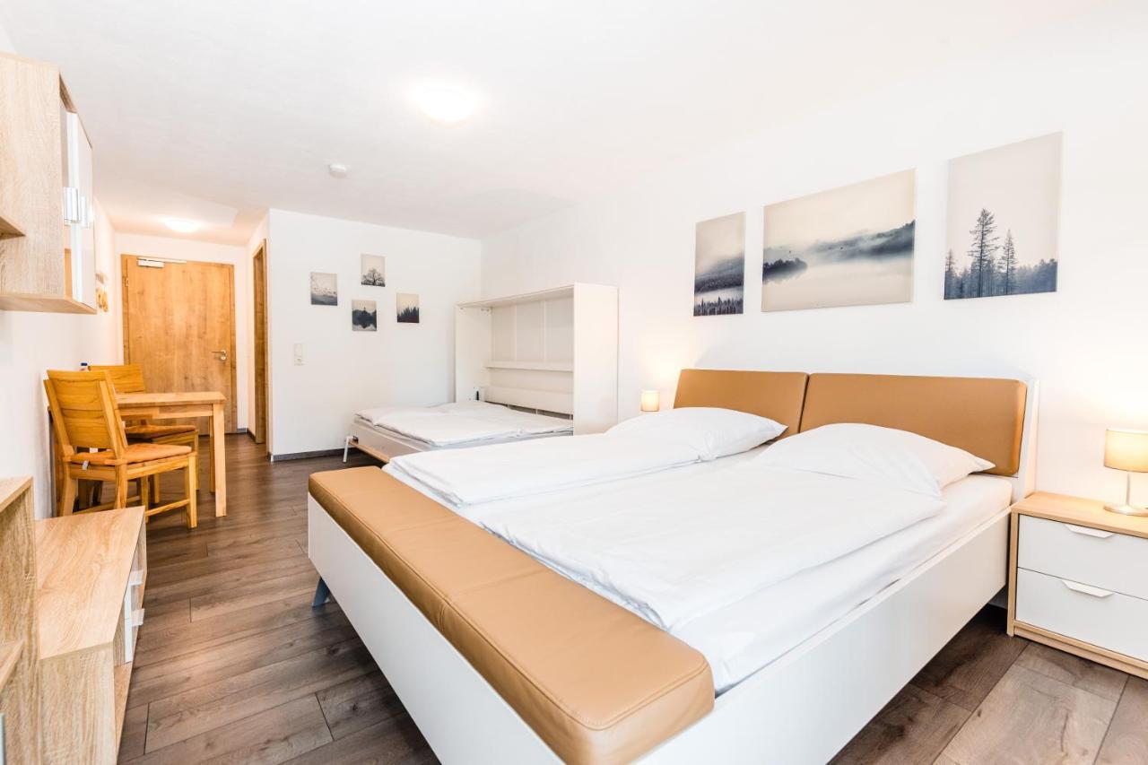 Der Bradler Bed & Breakfast Ebhausen Luaran gambar